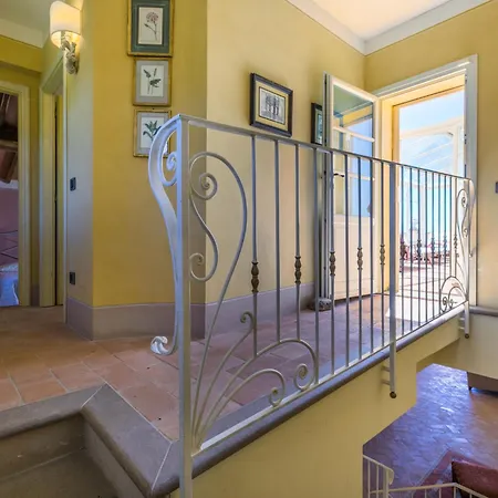 Villa Poggio Al Pruno By Interhome *